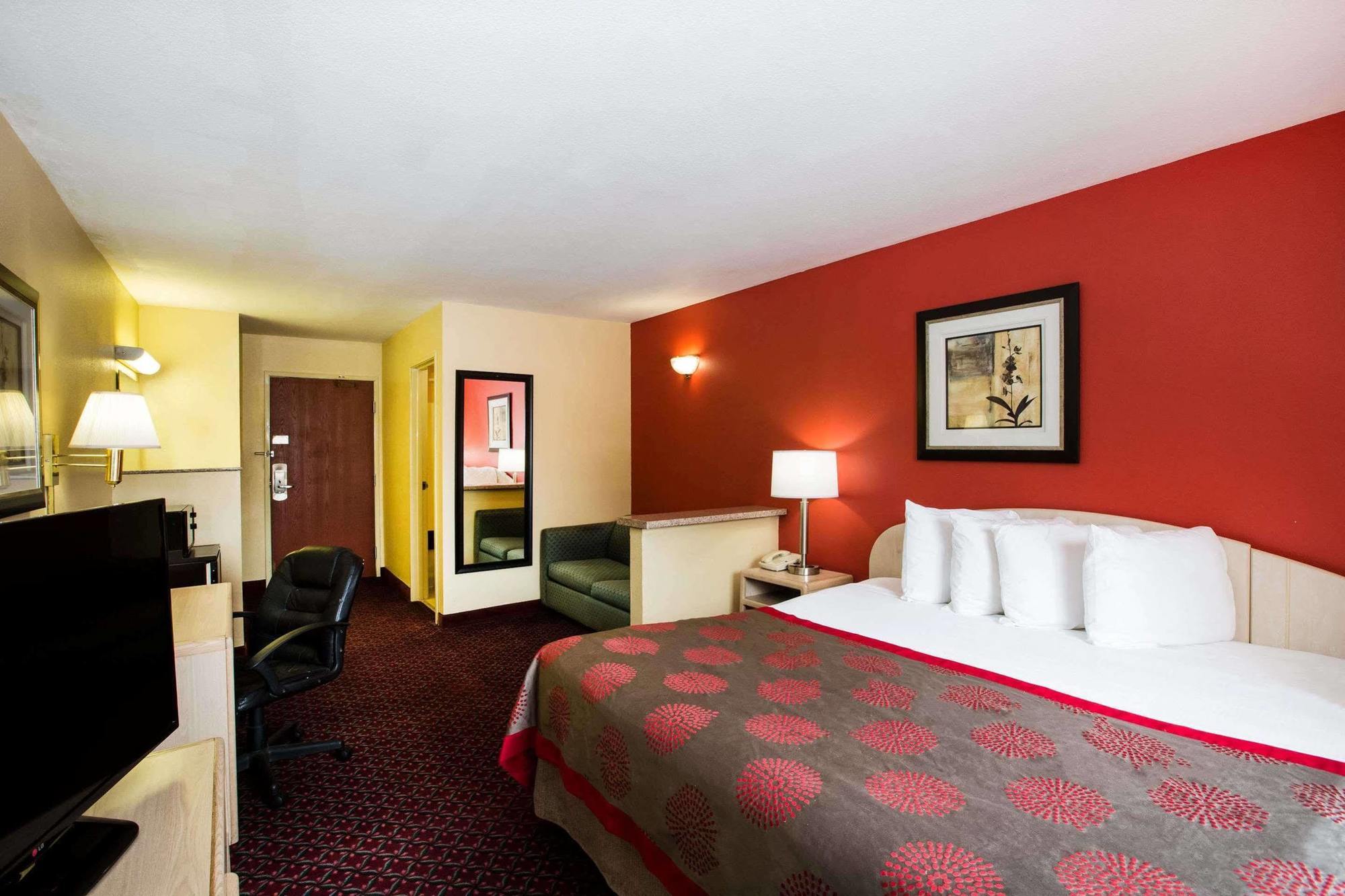 Ramada By Wyndham Sioux Falls Exterior foto